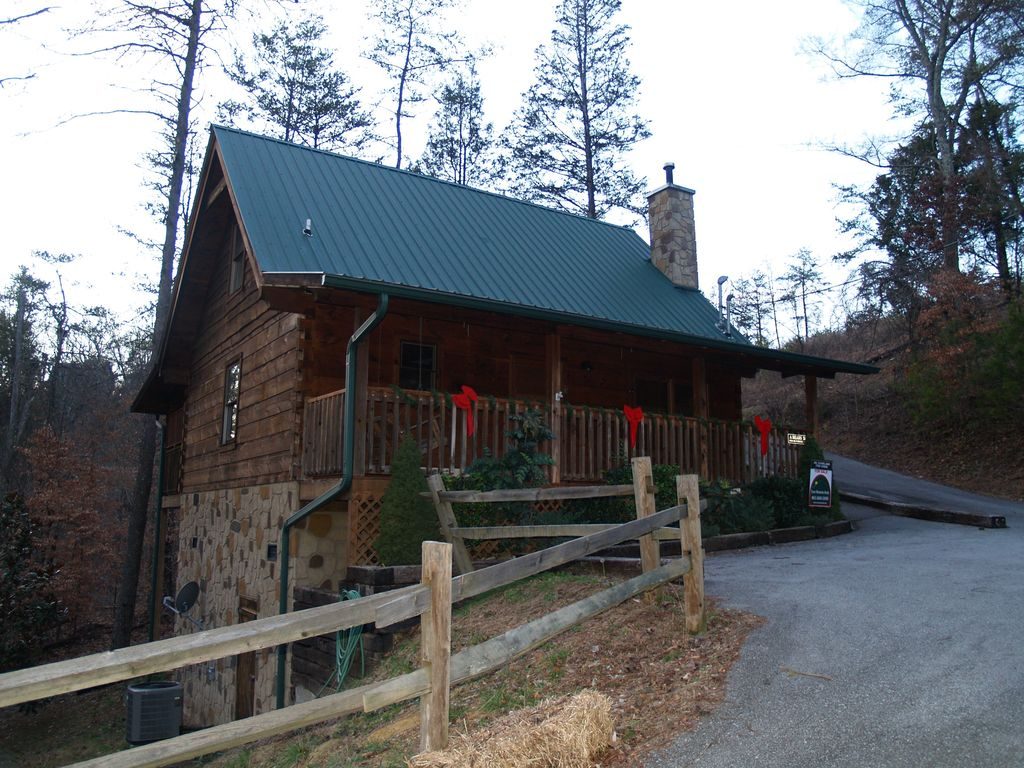 He Is Risen Pigeon Forge Cabins Smoky Mountain Vacation Rentals